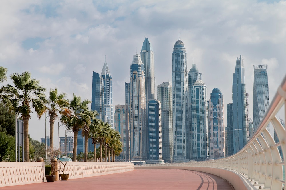 Les avantages des partenariats universitaires pour l'ouverture d'une société à Dubaï