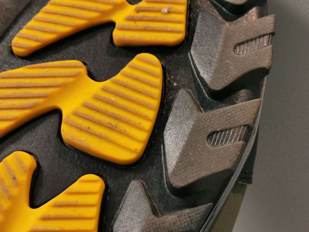Le port de chaussures de sécurité obligatoire : un enjeu majeur pour la protection des travailleurs