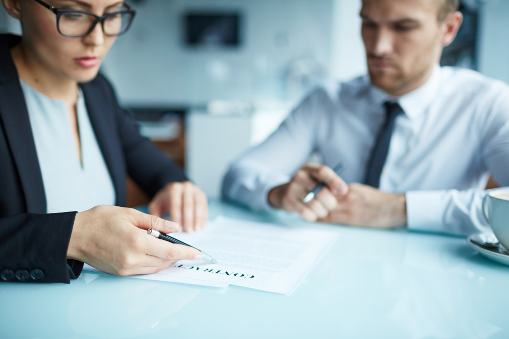 Le droit des contrats spéciaux: une exploration approfondie