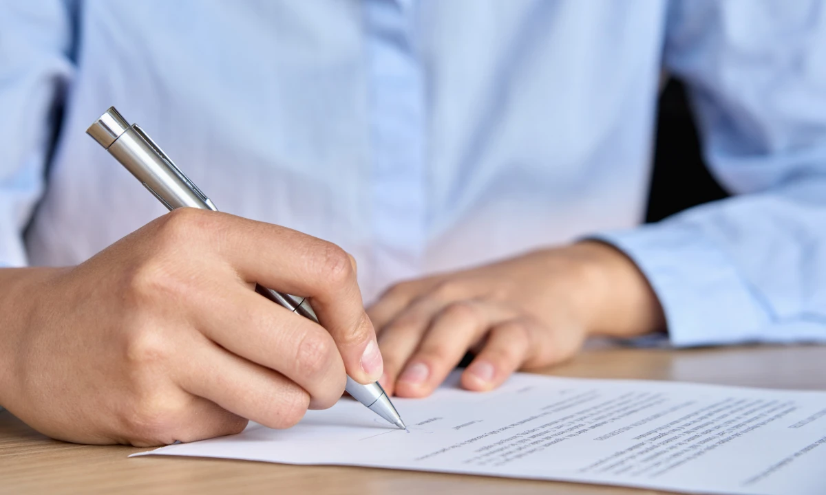 Faire un petit crédit : droits et obligations décryptés par un avocat