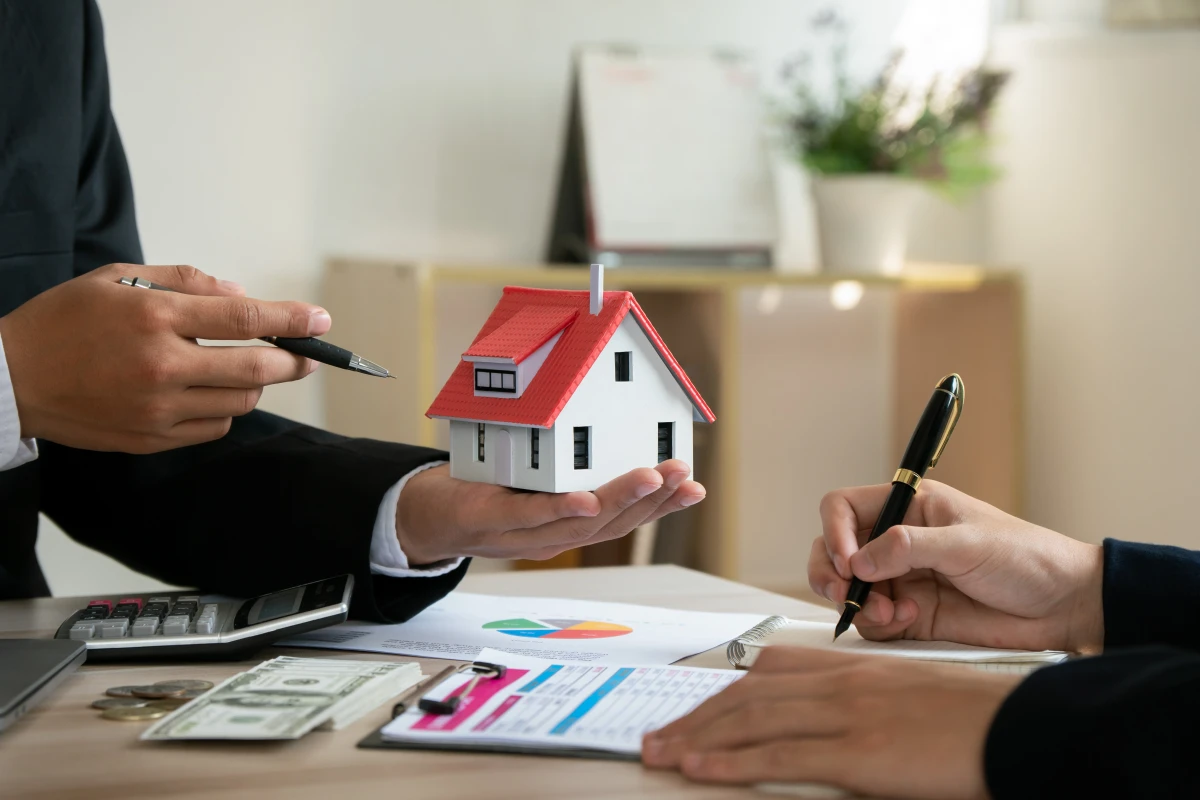 Les garanties obligatoires de l'assurance prêt immobilier : un guide complet