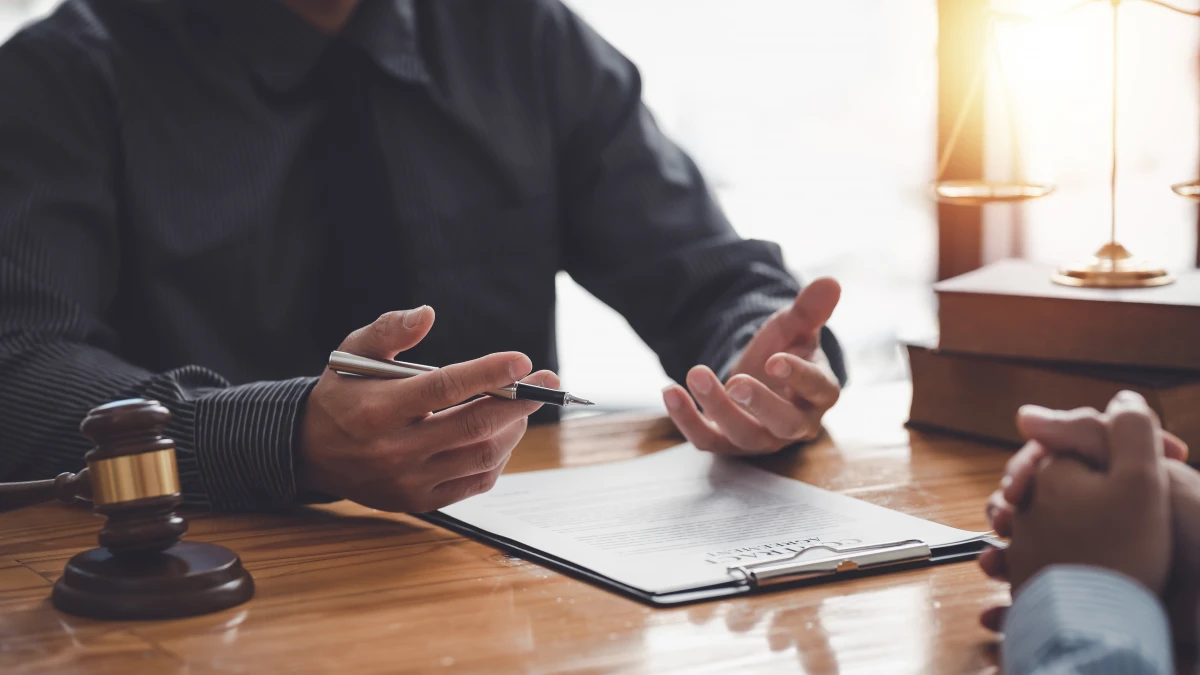 Porter plainte contre une curatelle ou une tutelle : comment agir en tant que justiciable